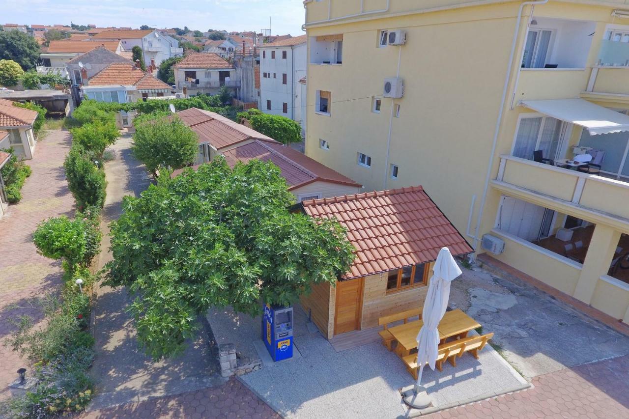 Lavender Mobile Houses Pakoštane Buitenkant foto